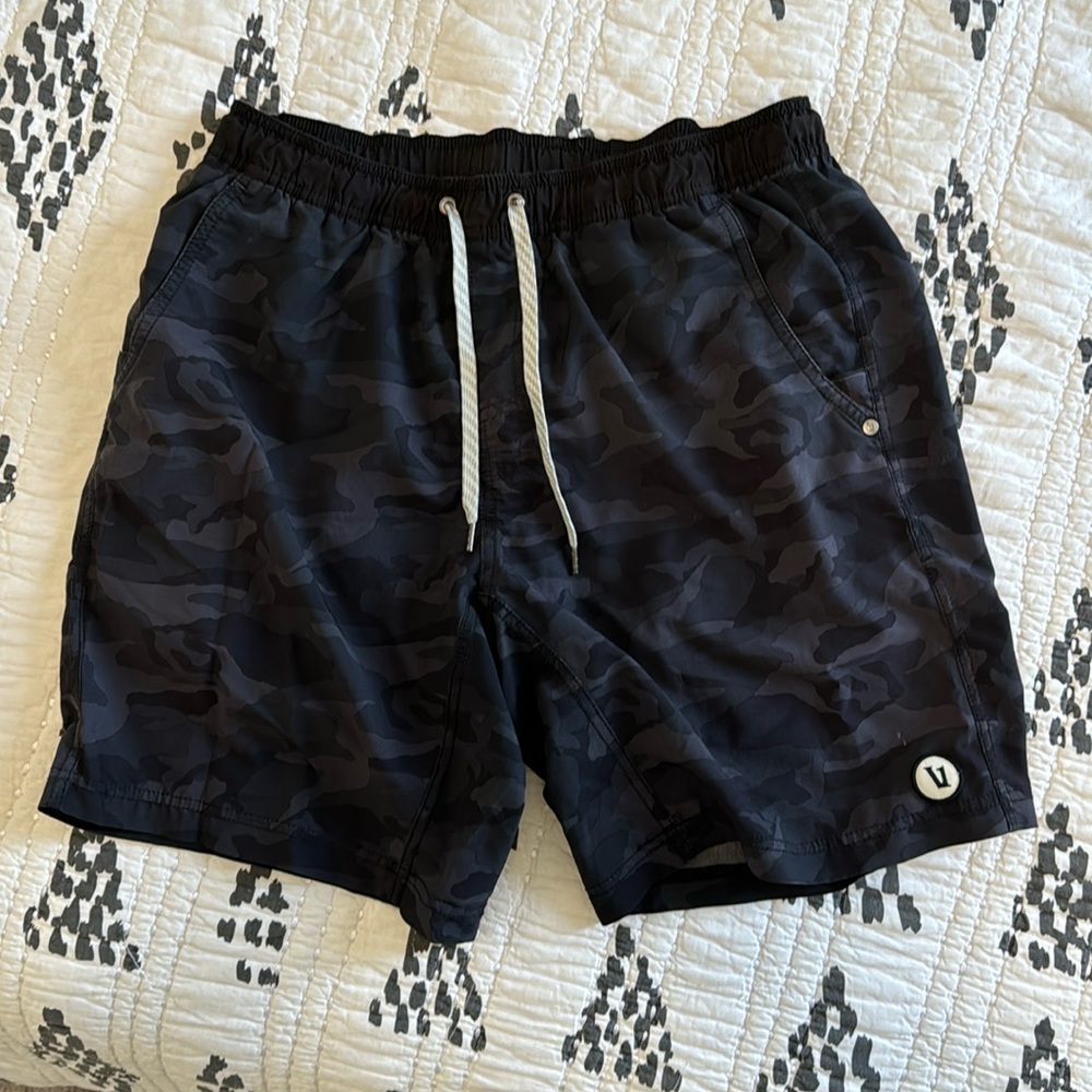 Vuori original Kore camo 7 inch lined